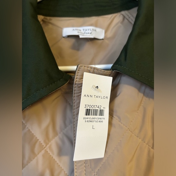 Ann Taylor Quilted Tan and Green Coat with Belt - Picture 4 of 8